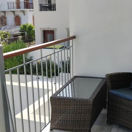Meraki Skopelos Town
